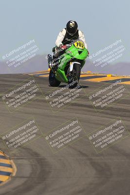 media/Oct-08-2023-CVMA (Sun) [[dbfe88ae3c]]/Race 3 Amateur Supersport Middleweight/